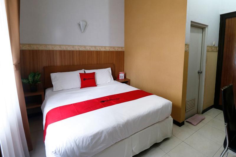 Hotel Reddoorz Plus Near Undip Tembalang Semarang Zewnętrze zdjęcie